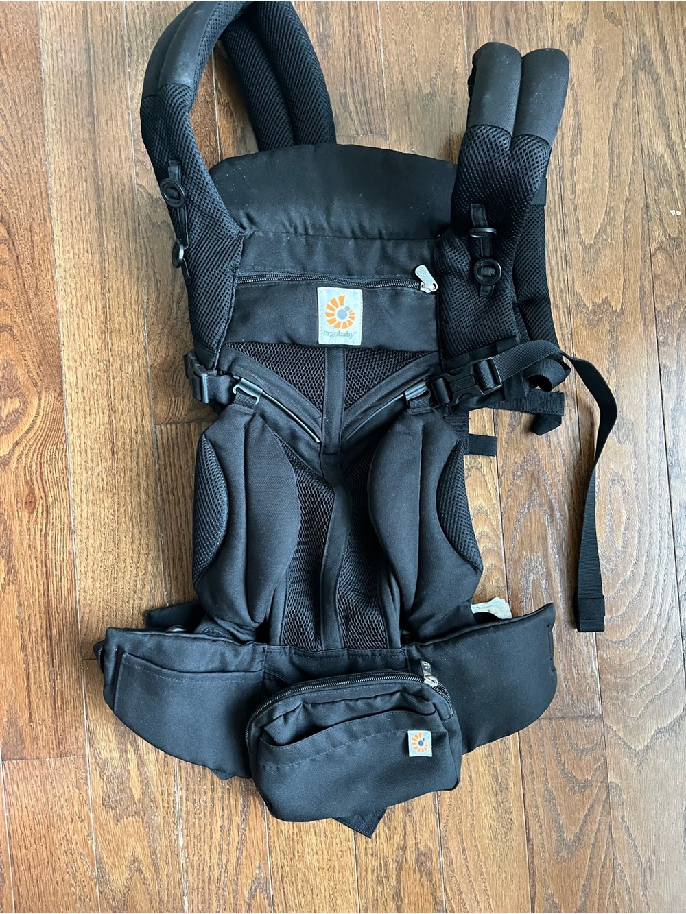 Ergobaby 360 black used